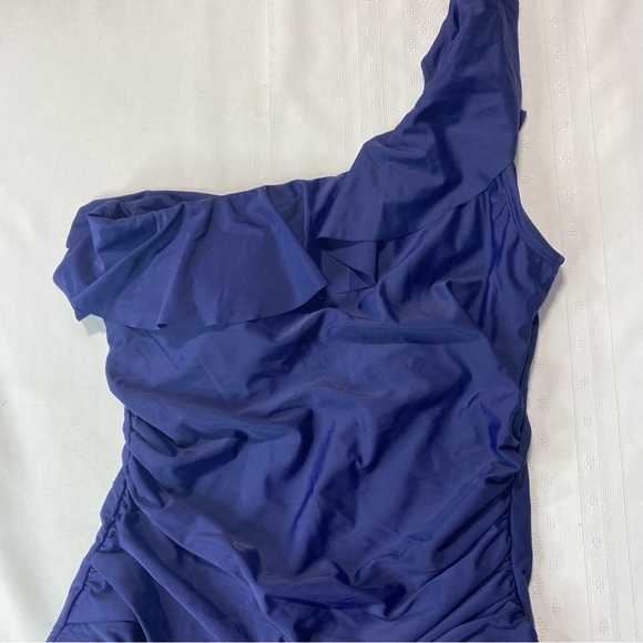 Hilor over the shoulder one piece swimsuit - Picture 2 of 6